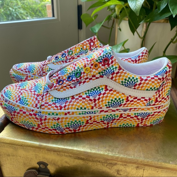 Vans LGBTQ love is love rainbow sneakers shoes lace up skater - Picture 6 of 12